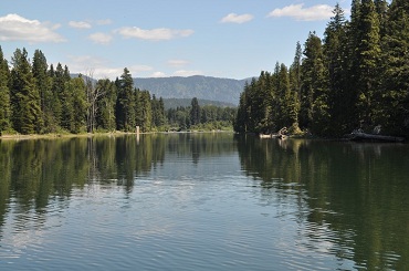 Waterfront-Lake-Chelan-WA